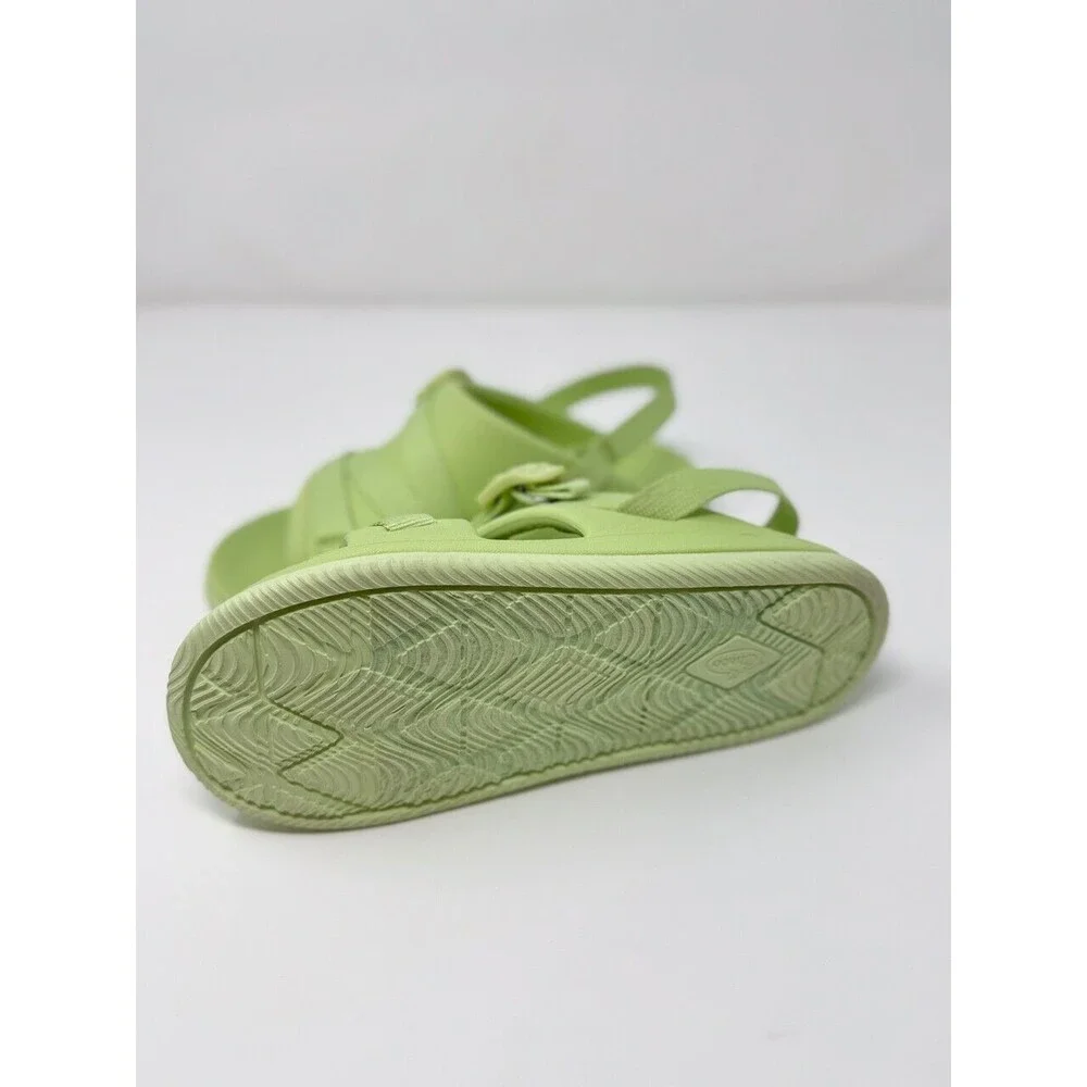 Chaco Chillos Kids Sandals Green Slip On Water Sport Outdoor Waterproof Size 4